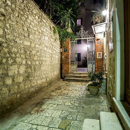 Villa Palace Σπλιτ Εξωτερικό φωτογραφία