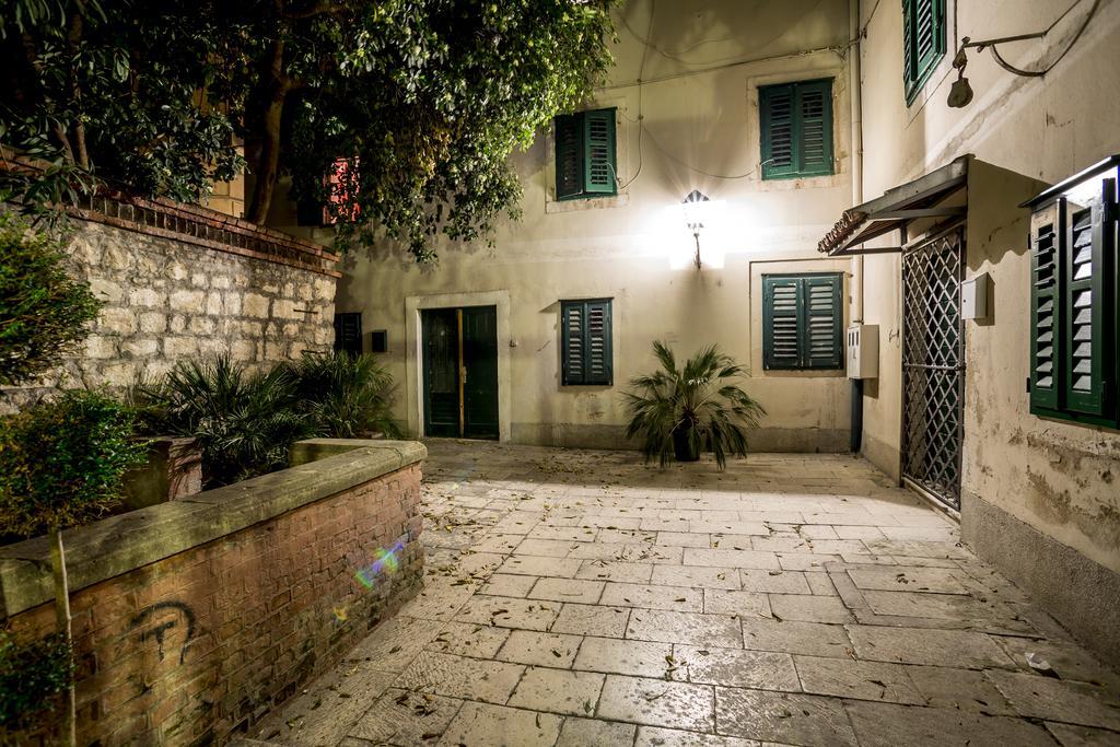 Villa Palace Σπλιτ Εξωτερικό φωτογραφία